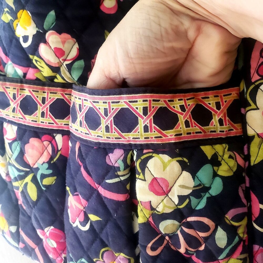 Vera Bradley Floral Quilted Cotton Shoulder Bag Adjustable Strap Front Pockets - Picture 2 of 14